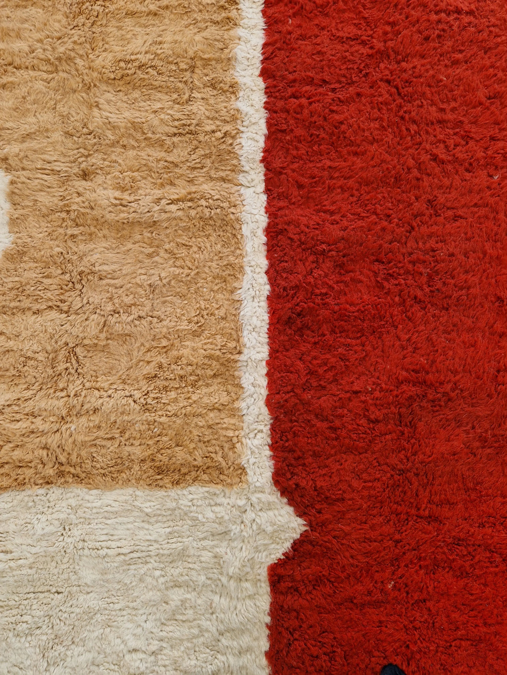 tapis coloré berbère beni ouarain en laine fait main et modern 2m par 3m