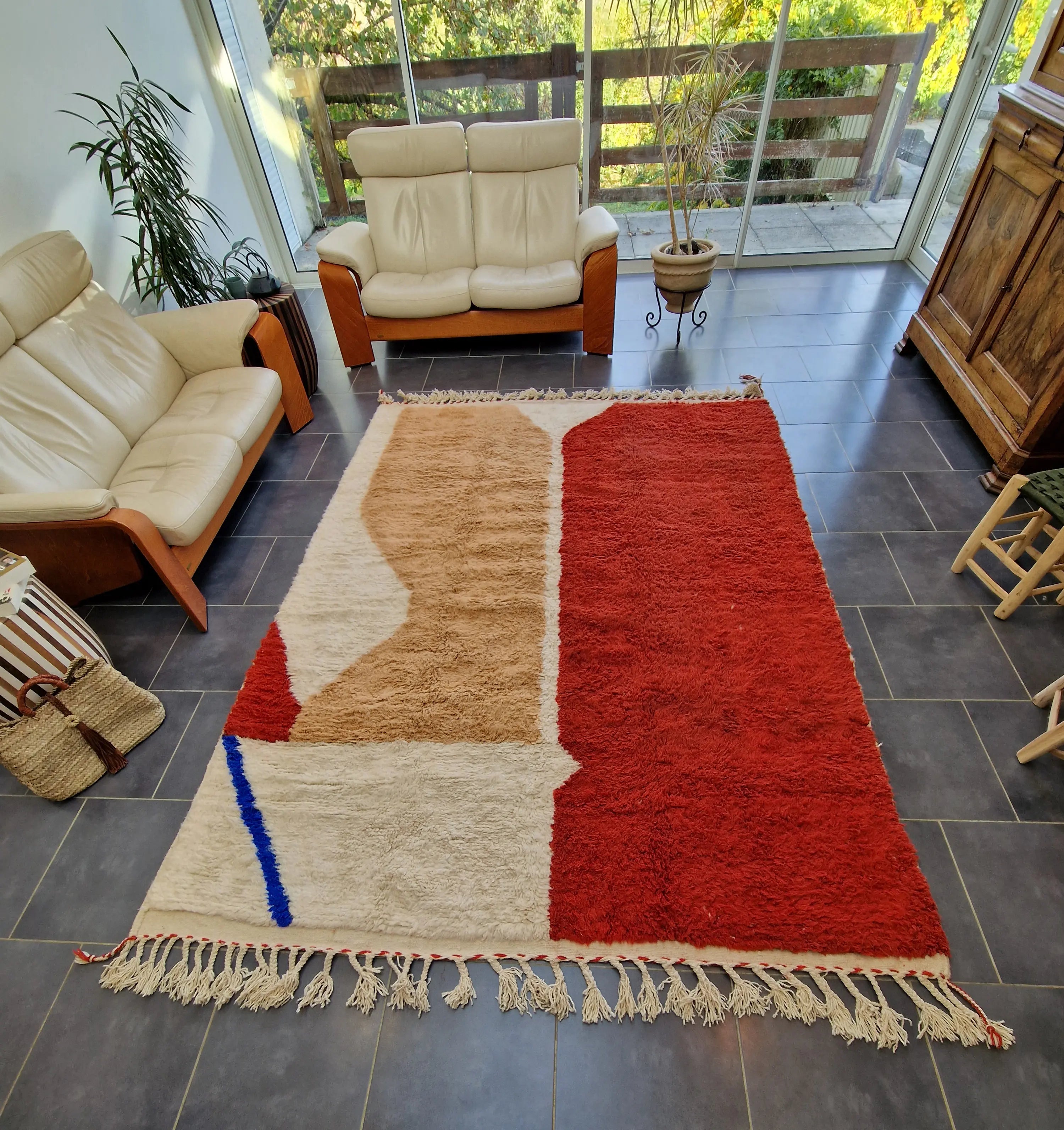 tapis coloré berbère beni ouarain en laine fait main et modern 2m par 3m