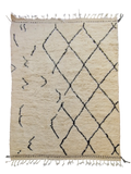 Tapis traditionnel marocain, Béni Ouarain blanc et noir  210 x 304 cm, 100% laine, tissé à la main, motif modern et déstructurés, idéal pour un salon, un bureau,  une chambre, une grande pièce