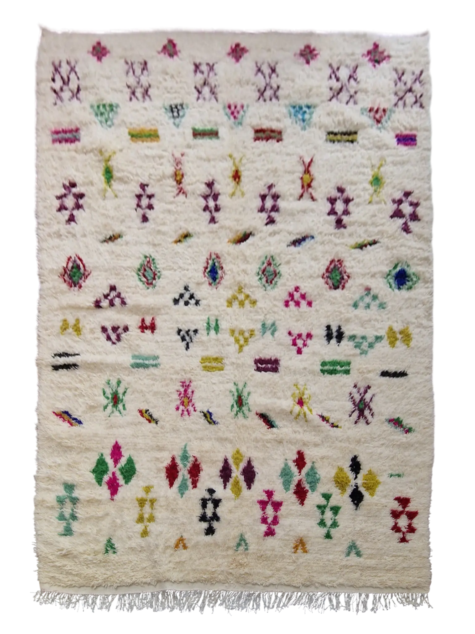 tapis traditionnel marocain tissé à la main en laine à Taznakht, aux motifs colorés de style Azilal, 