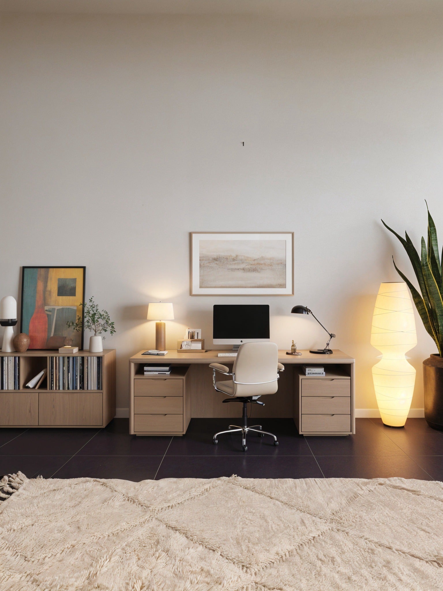 Tapis berbère Beni Ouarain en laine naturelle, tissé à la main au Maroc. Motifs en relief, douceur épaisse et charme artisanal. Pièce unique et chaleureuse.