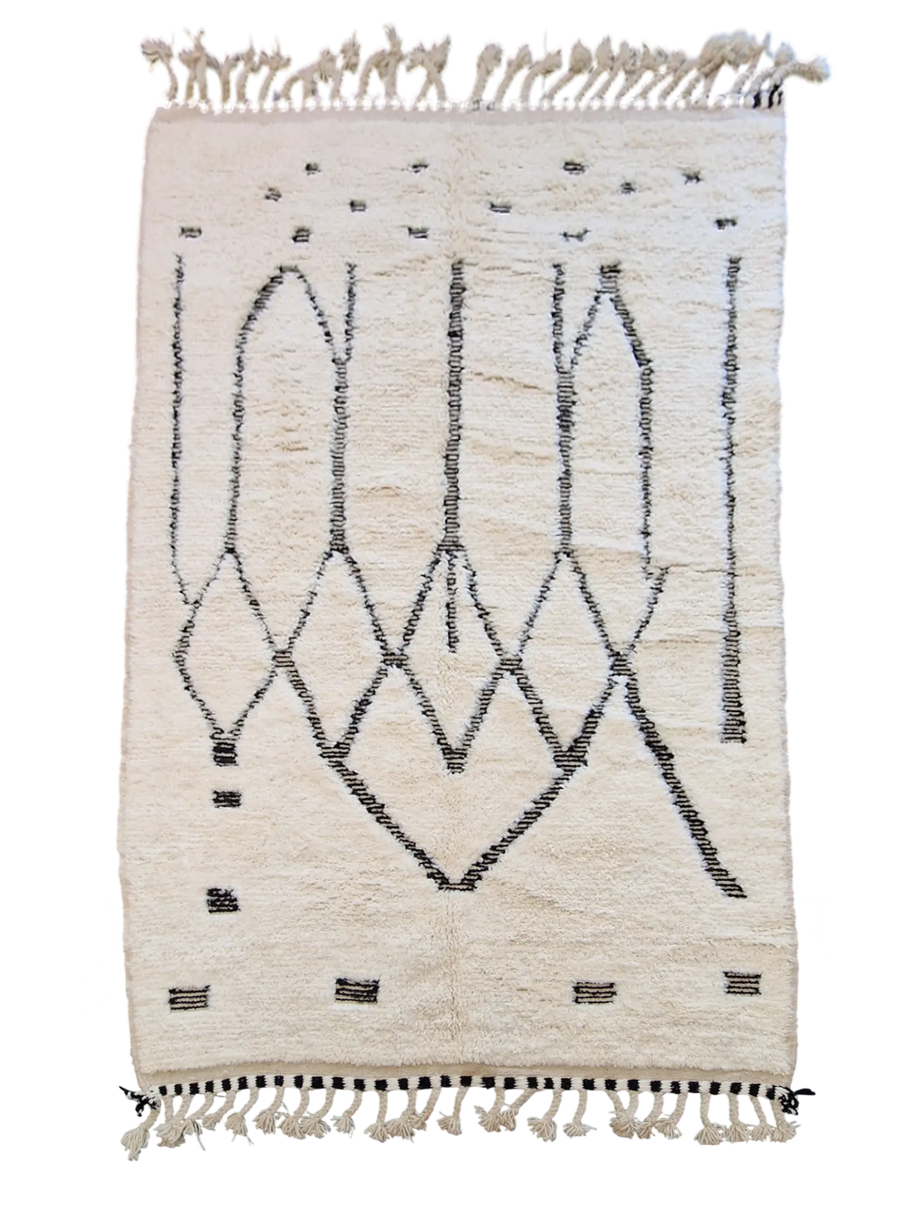 authentique tapis traditionnel marocain, tissé dans l'atlas par des Berbères, fait-mains en pure laine avec des motifs en relief modernes