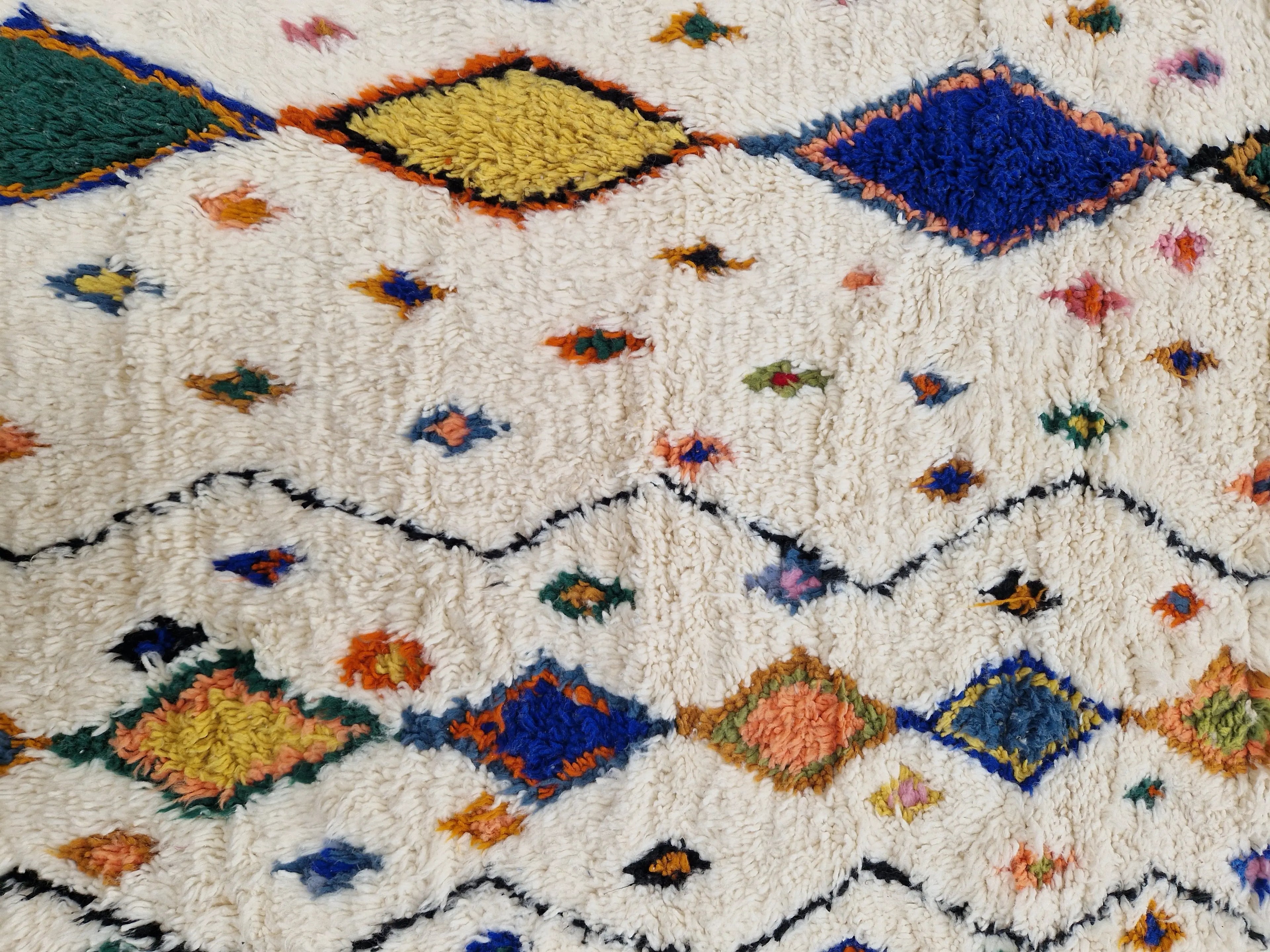 Tapis Béni Ouarain coloré 160 x 246 cm 100% laine, fait main, tapis traditionnel berbère de l'atlas marocain, pour un Style chic & naturel