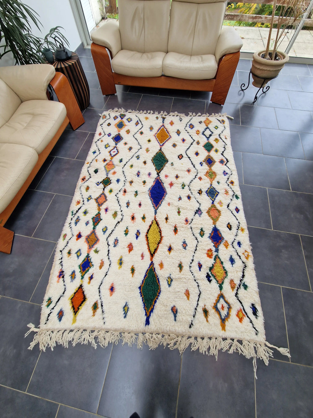 Tapis Béni Ouarain coloré 160 x 246 cm 100% laine, fait main, tapis traditionnel berbère de l'atlas marocain, pour un Style chic & naturel