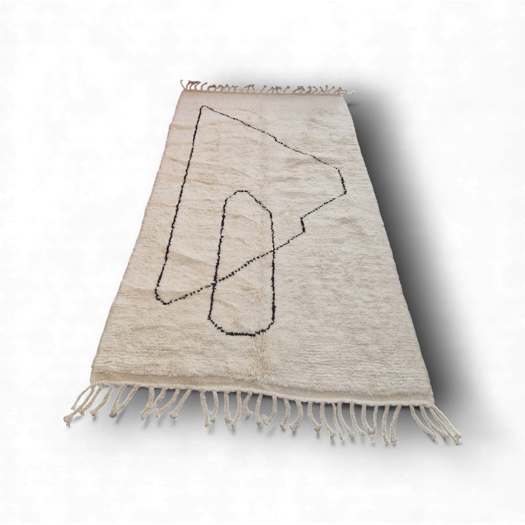 Veritable tapis bebère noué à la main dans la province de Tahanaout, en pure laine, 2cm d'épaisseur de moelleux sous les pieds, 1 à 2 mois de tissage