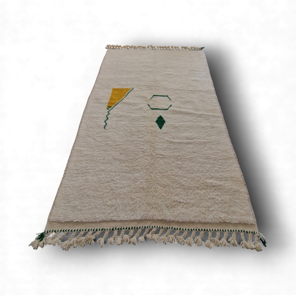 Traditionnel tapis Beni Ourain ivoire avec une touche de couleur, en pur laine, tissé à la main dans l'atlas marocain, pièce unique 