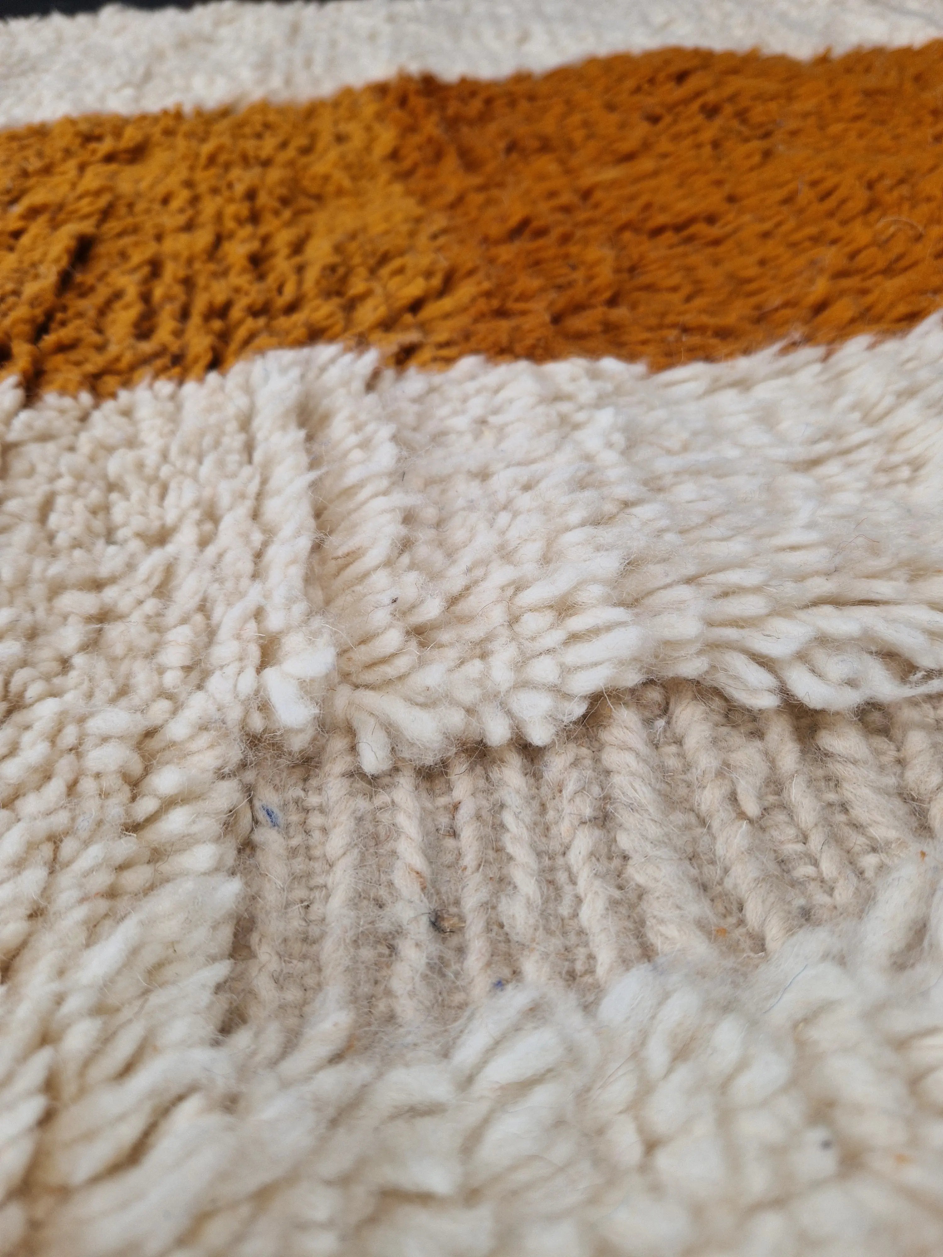 Tapis Béni Ouarain coloré 149 x 269 cm en laine