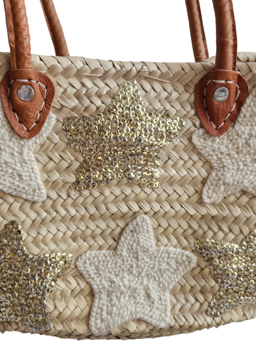 Panier cabas tressé à la main avec des feuilles de palmier et brodé. Artisanat marocain, idéal pour aller au marché, à la plage, en sac de ville. 