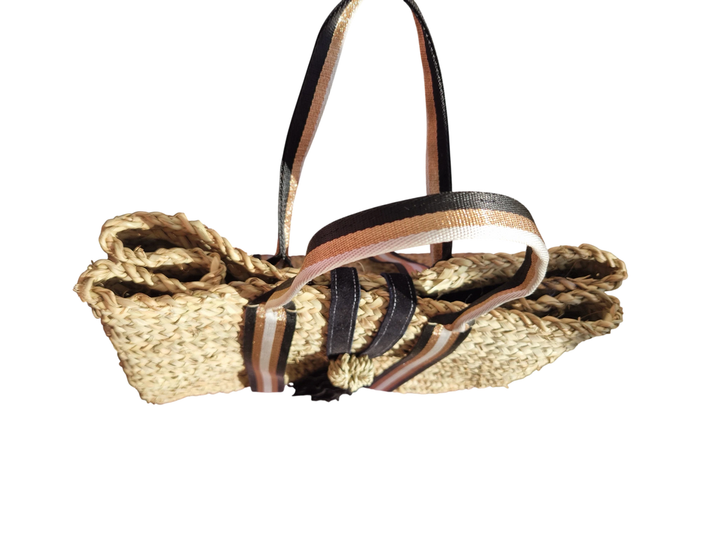 Sac Cabas en Palmier – Sangles Noir Or et Blanc & Pompon Cuir, tressé à la main, pour un style chic bohème, artisanat marocain