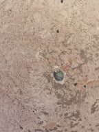 Fond intérieur d'un Pot en terre cuite émaillée verts de Tamegroute fait main au Maroc de 1 m de haut