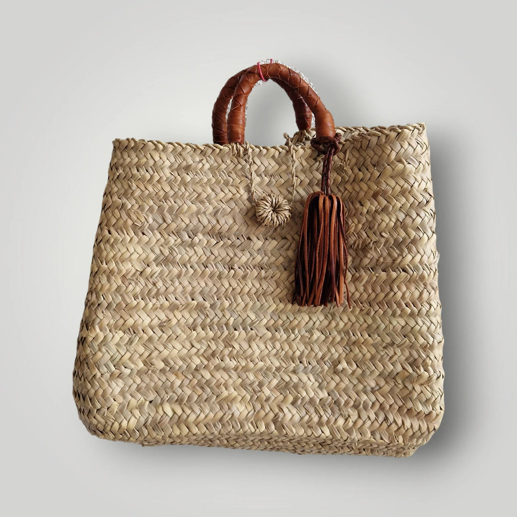 Sac marocain tressé à la main en feuille de palmier avec poignée et pompon décoratif en cuir, l'élégance bohème chic, pour la ville, les loisirs, les vacances