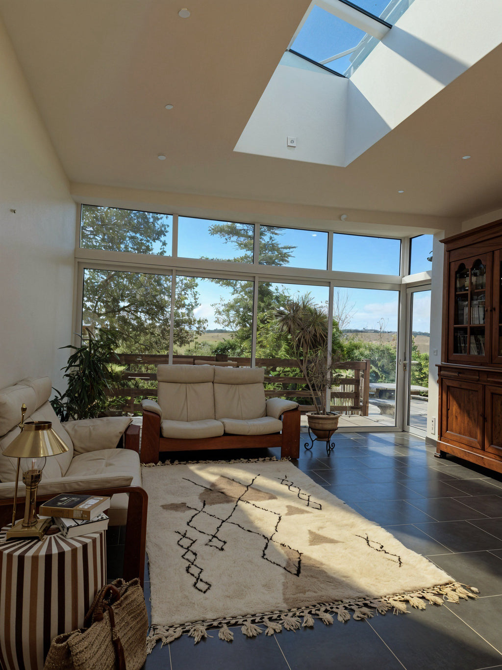 Tapis berbère Beni Ouarain authentique en laine naturelle, 100% fait main au Maroc, épais et doux pour un confort moelleux et une décoration chaleureuse